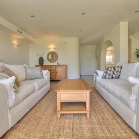 Pueblo Miraflores Xi Beautiful Townhouse! Tatil Evi *